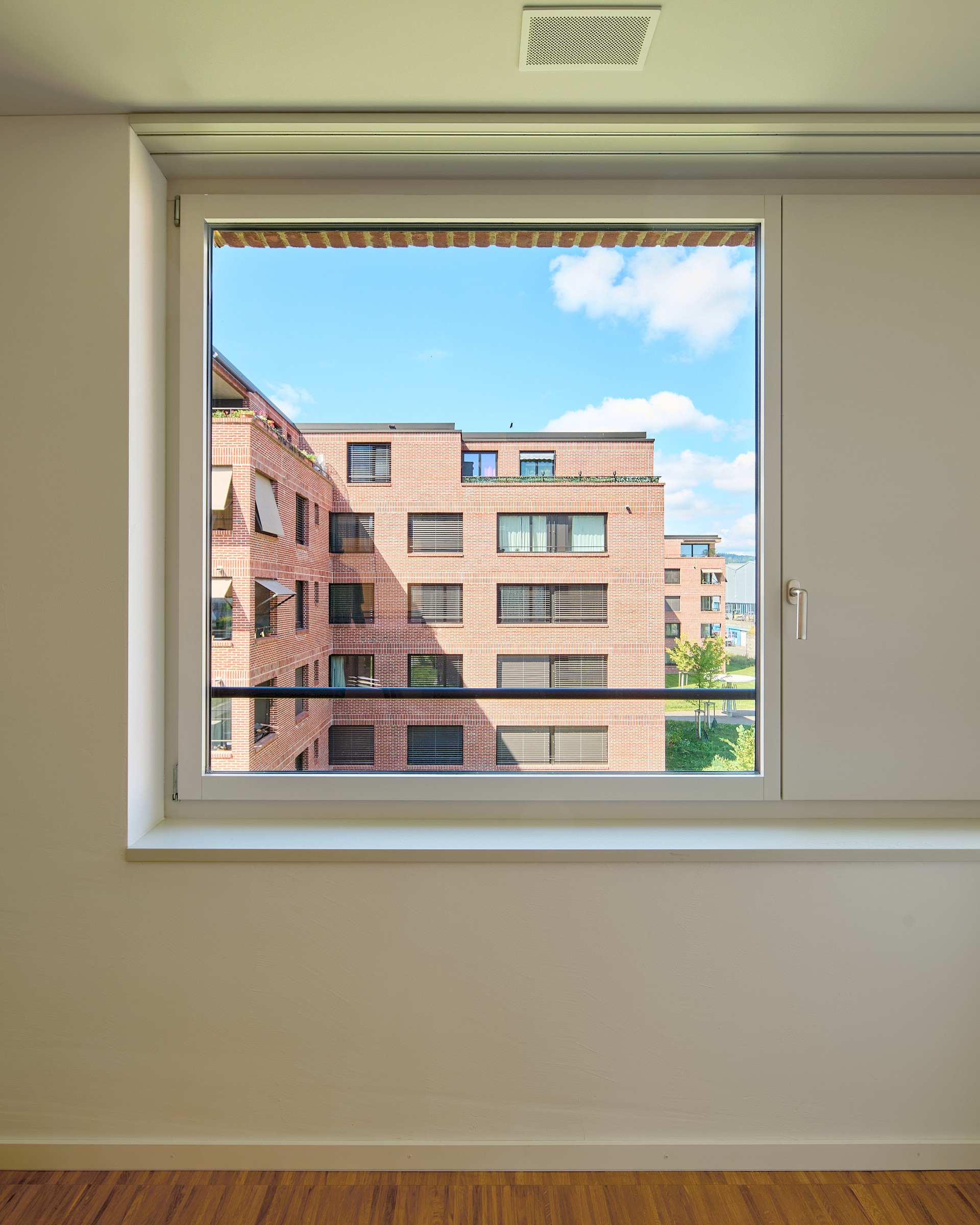 Neubau einer Mehrfamilienhaus-Siedlung in Regensdorf.